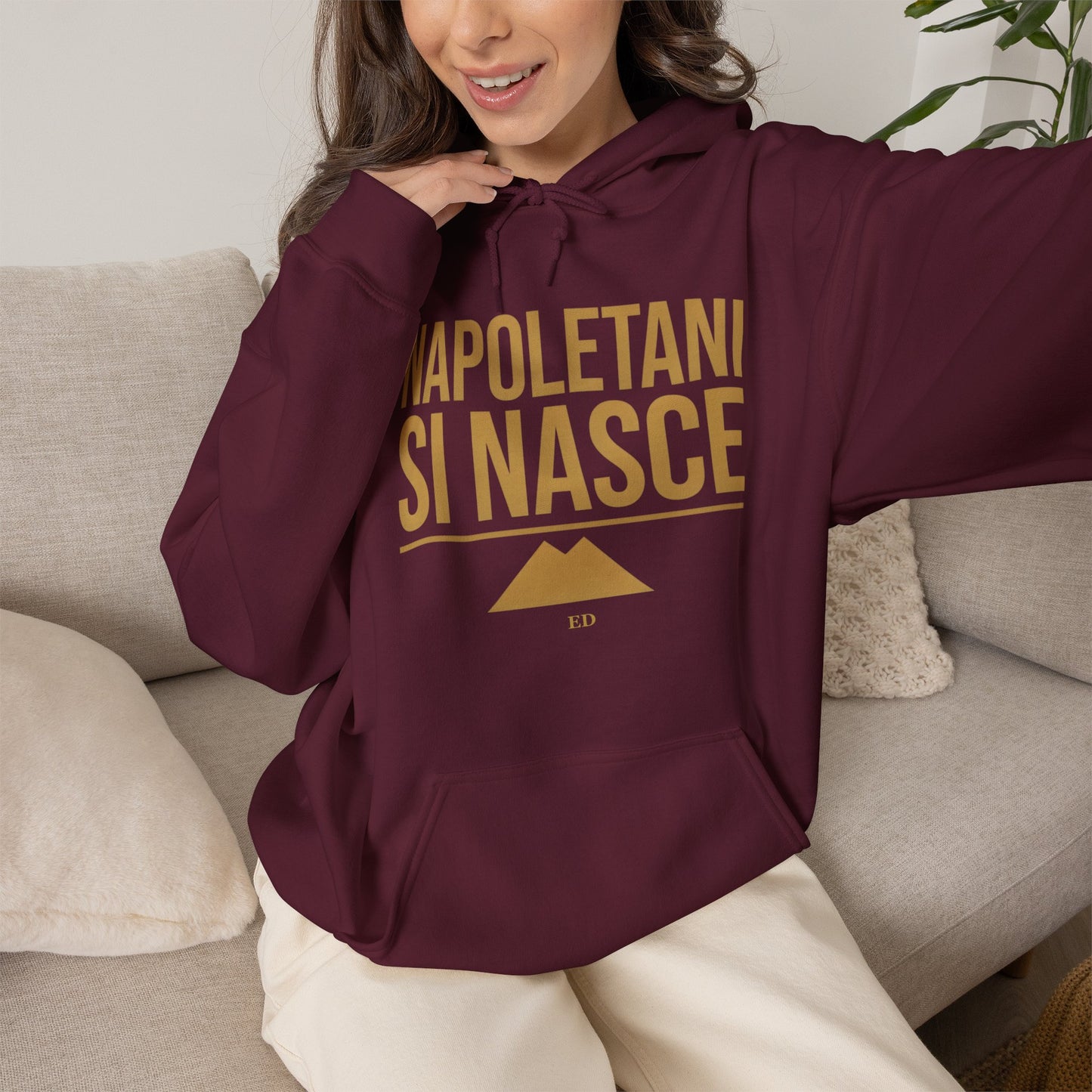 Neapolitan Pride Hoodie | Napoletani Si Nasce Fit