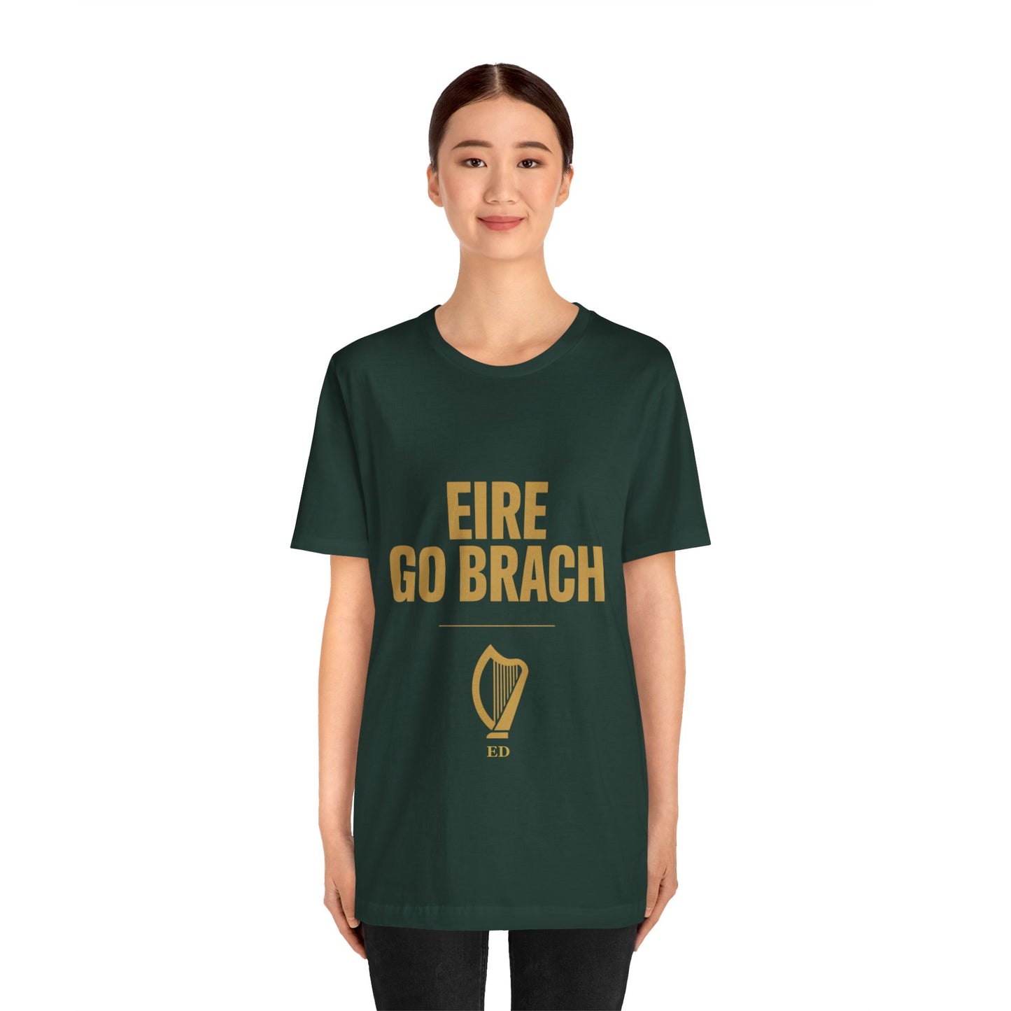 Irish Pride T-Shirt | Éire Go Brách Tee