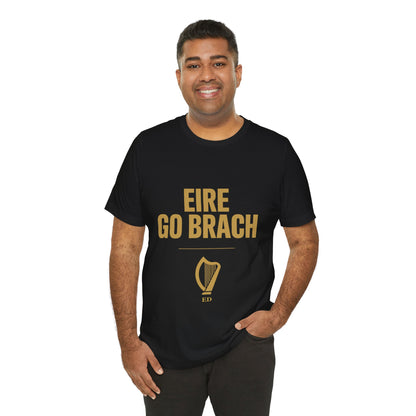 Irish Pride T-Shirt | Éire Go Brách Tee