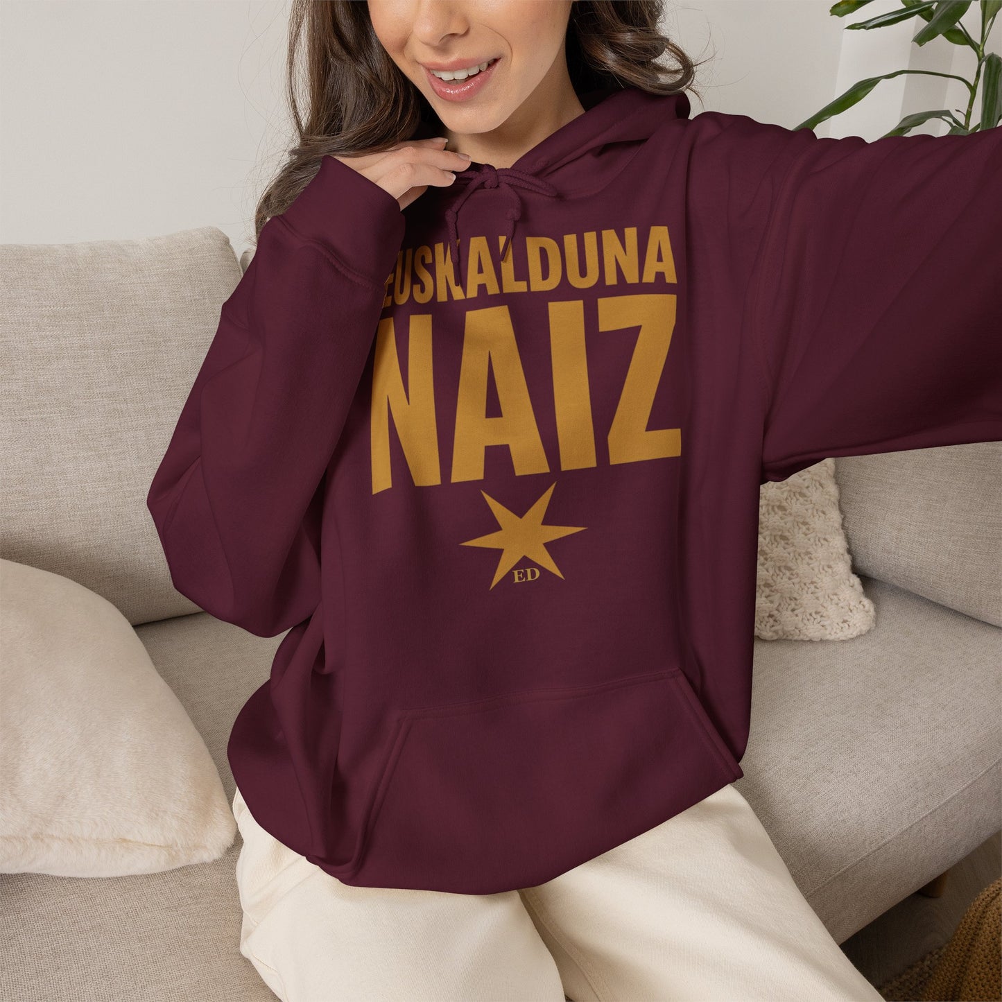 Basque Pride Hoodie | Euskalduna Naiz Warm Fit