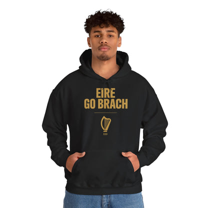 Irischer Stolz Hoodie | Éire Go Brách warmer Schnitt