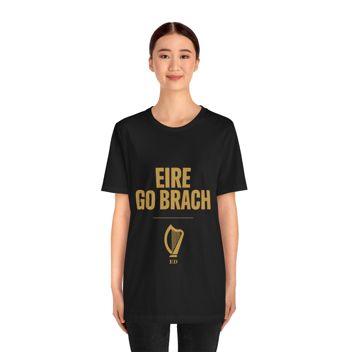 Irish Pride T-Shirt | Éire Go Brách Tee